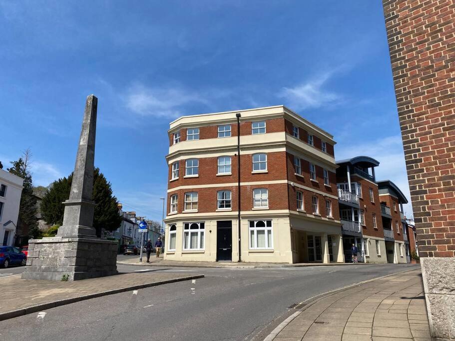 The Penthouse, Winchester Exterior photo